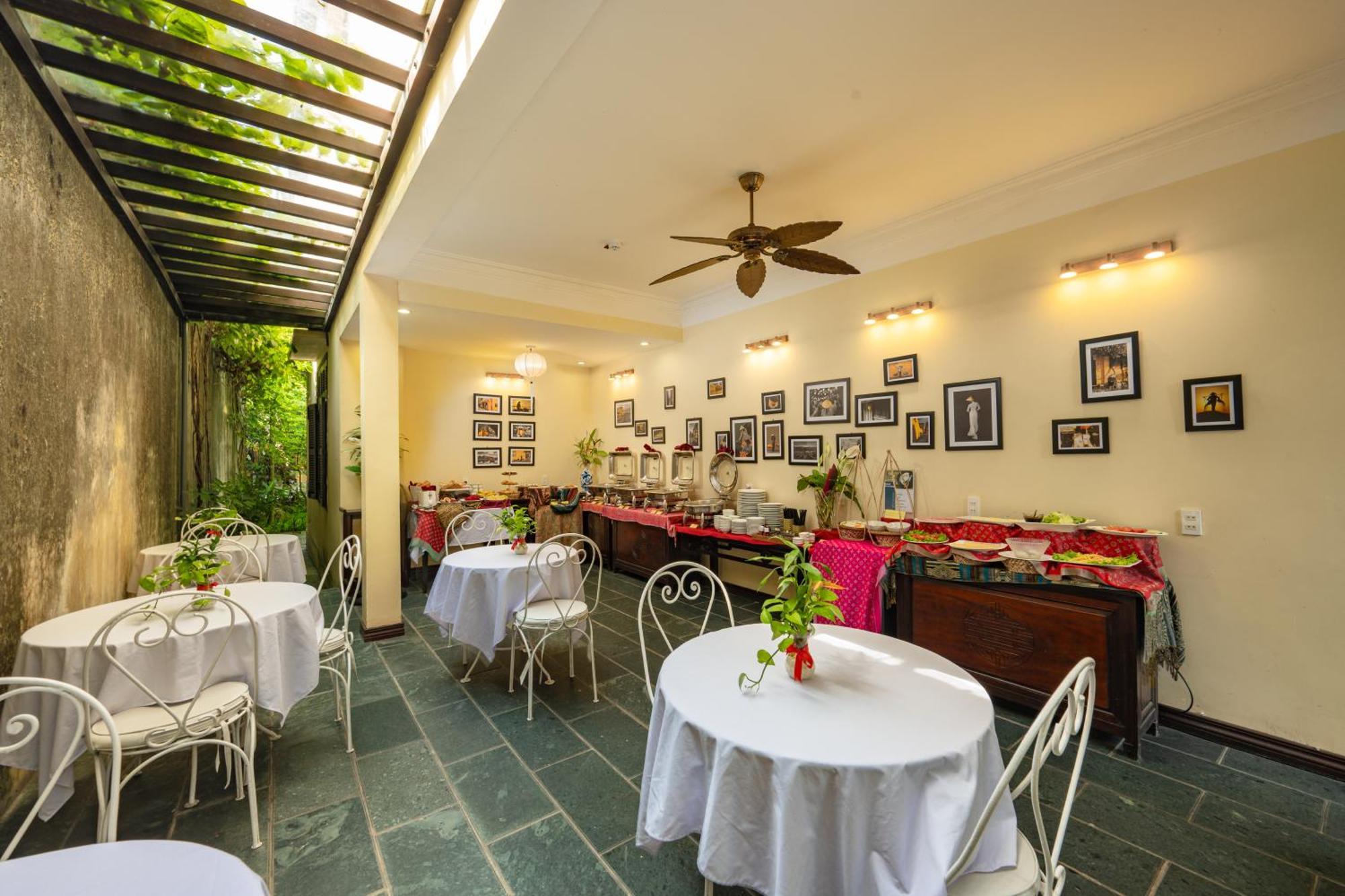 Hoian Central Hotel Хоян Екстер'єр фото